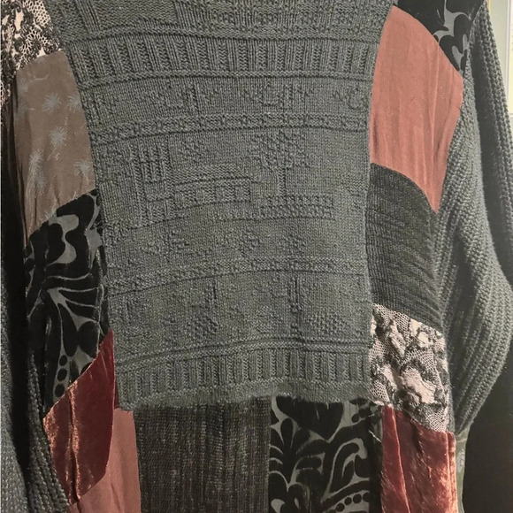 JACKIE LOVES JOHN | Boho Patchwork  sweater one‎ size black dark romantic - Picture 3 of 4